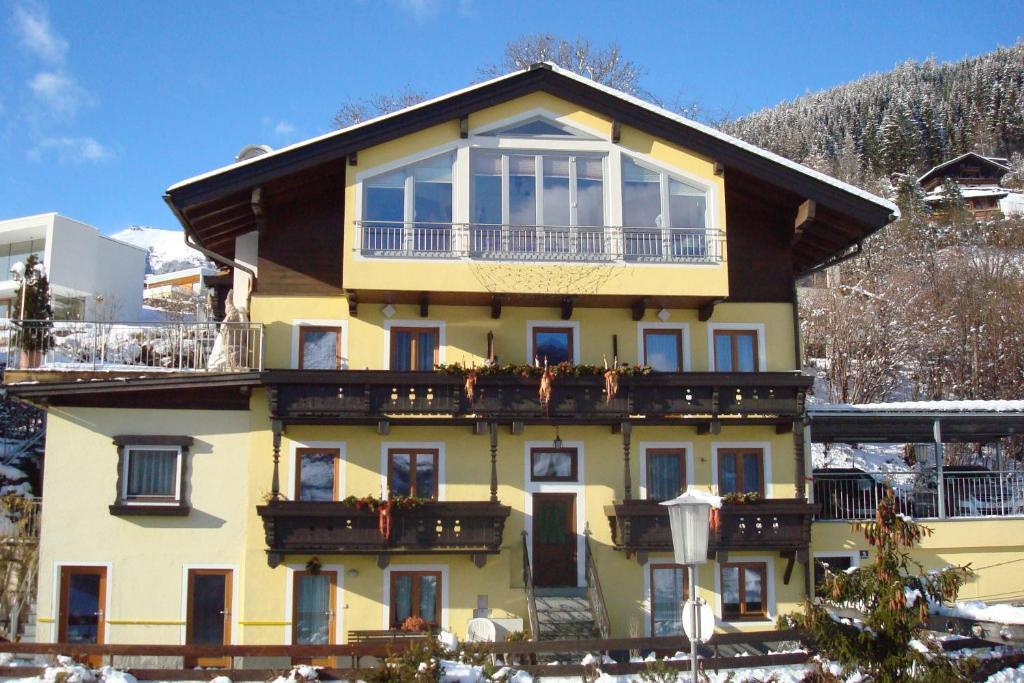 Appartement Haus Sonnenheim Цел ам Зее Екстериор снимка